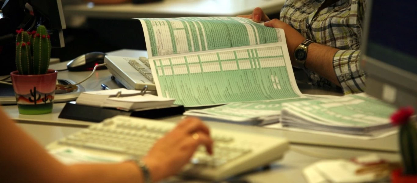 Φορολογική δήλωση 2020: Προς... παράταση λόγω κορωνοϊού - Σε δόσεις οι οφειλές μετά τον Ιούνιο